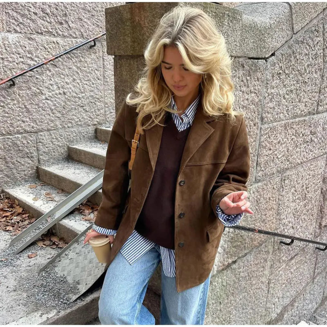 Julie | Elegant brown autumn coat